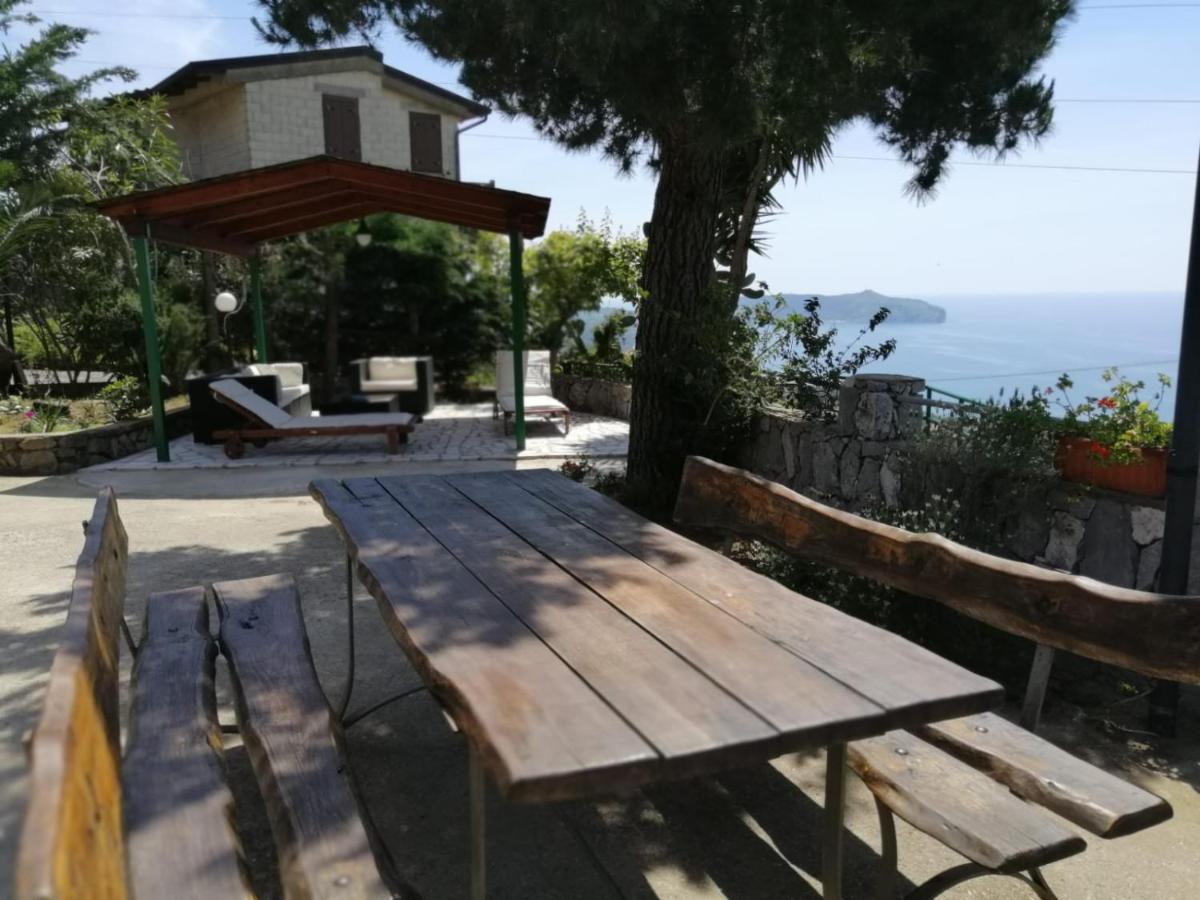 Villa Incanto B&B Caprioli Luaran gambar